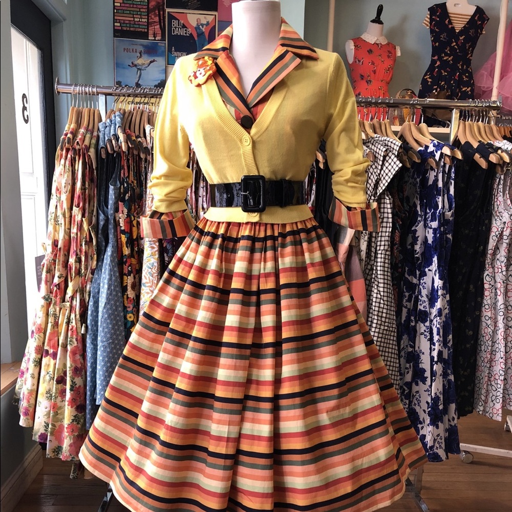 ❌SOLD❌Tatyana Spice Retro Circle Dress - Picture 1 of 5
